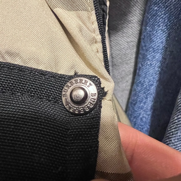 BURBERRY VEST NEW - Picture 13 of 14